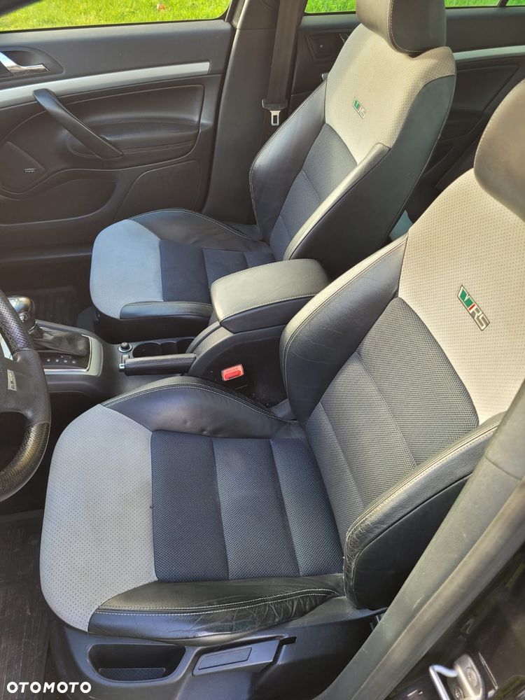 Skoda Octavia 2.0 TDI DPF RS DSG - 3