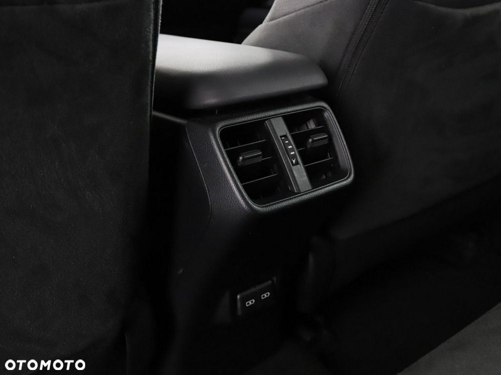 Lexus UX 250h Business Edition - 37