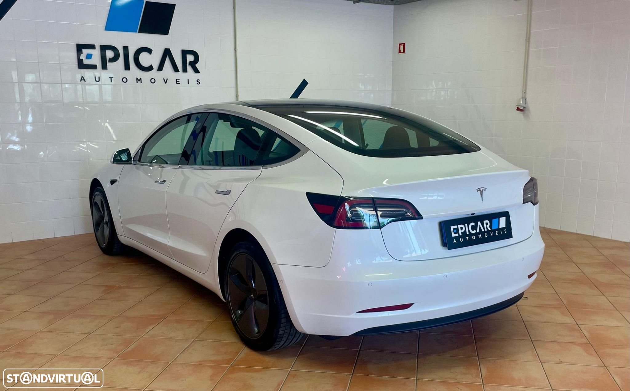 Tesla Model 3 Standard Range Plus RWD - 10