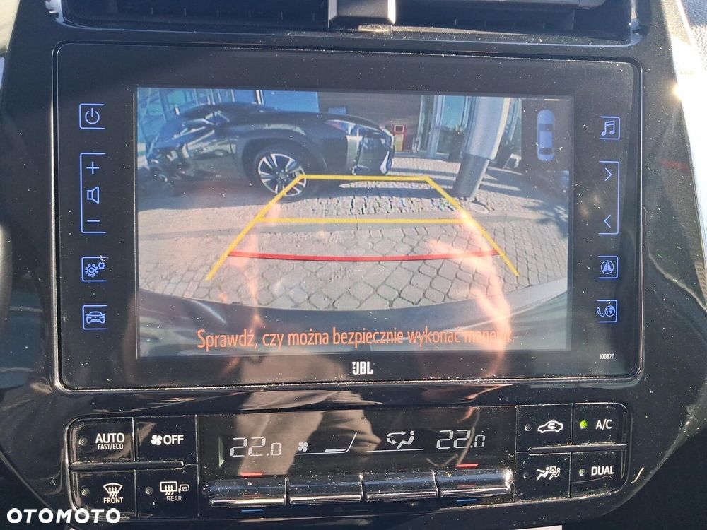 Toyota Prius Hybrid Comfort - 8