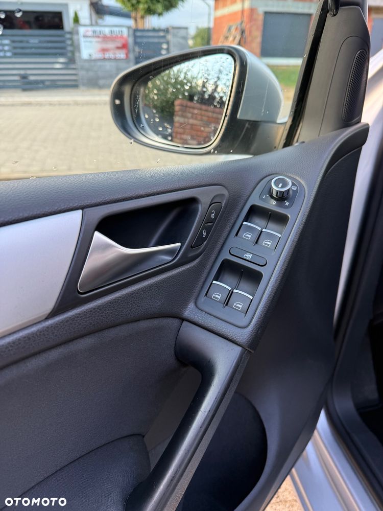 Volkswagen Golf 1.4 TSI Highline - 19