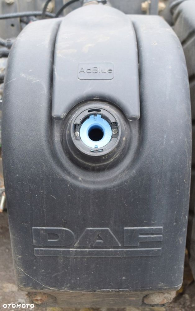 KOMPLETNY ZBIORNIK ADBLUE DAF LF 45 - 2