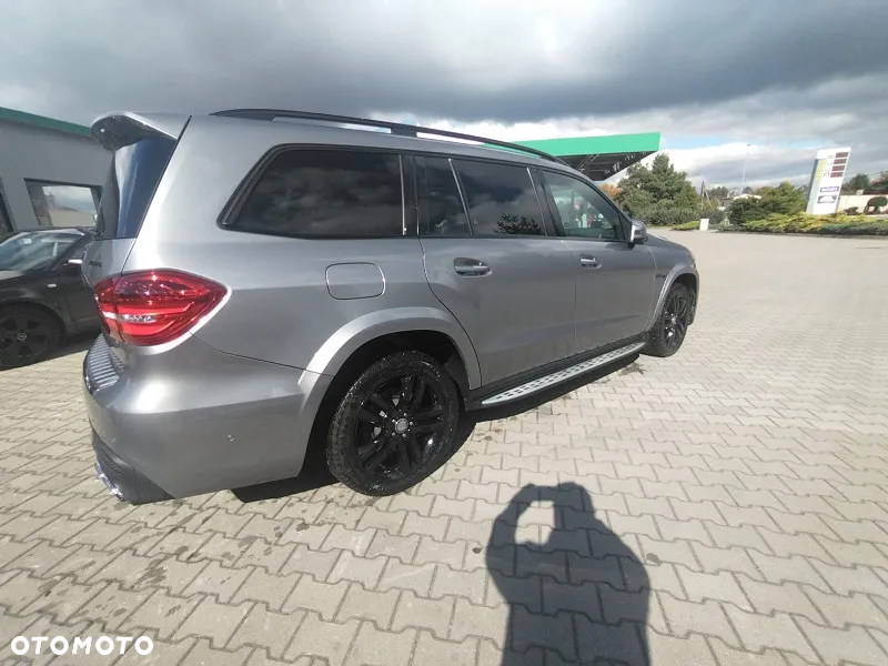 Mercedes-Benz GL 350 BlueTec 4-Matic - 4