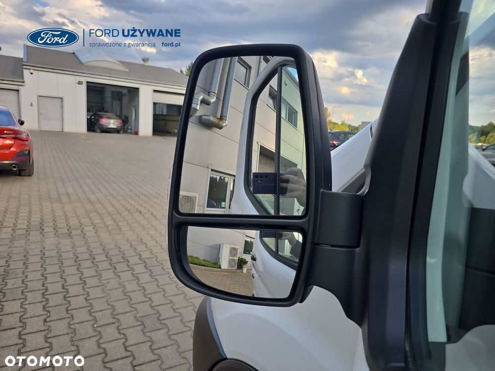 Ford Transit - 23