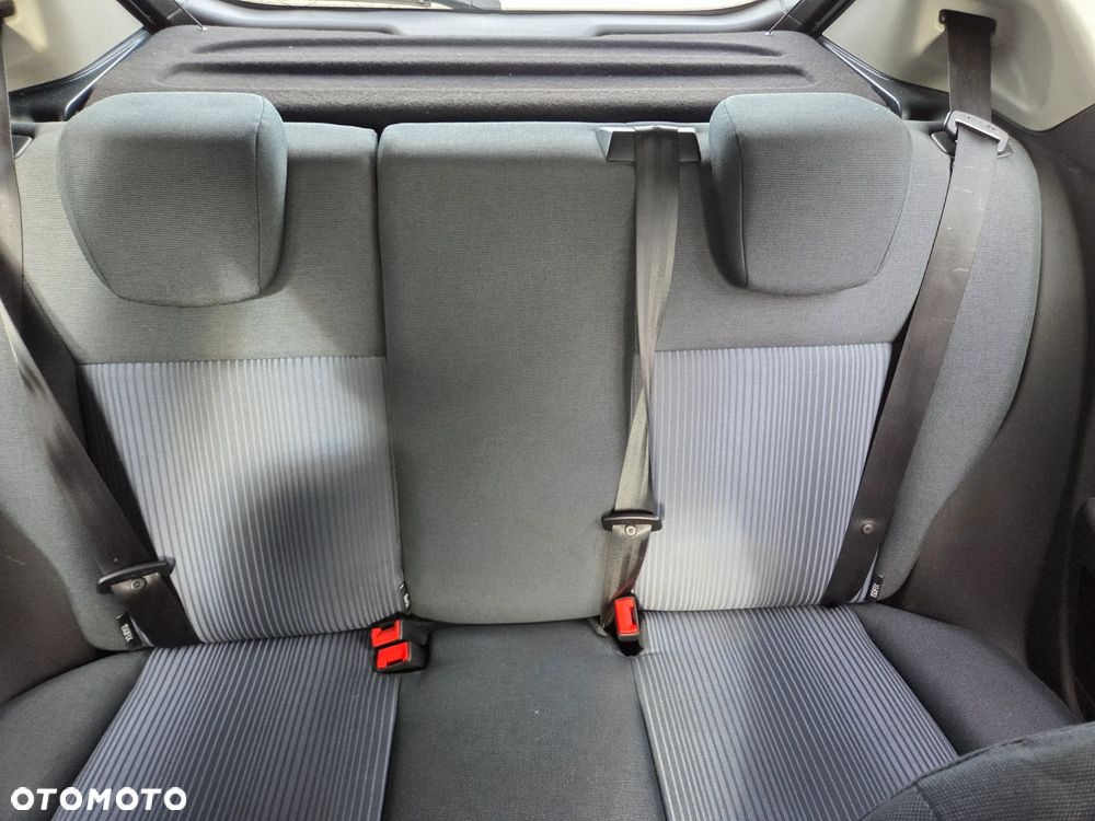 Ford Fiesta 1.5 TDCi ST&St Trend - 8