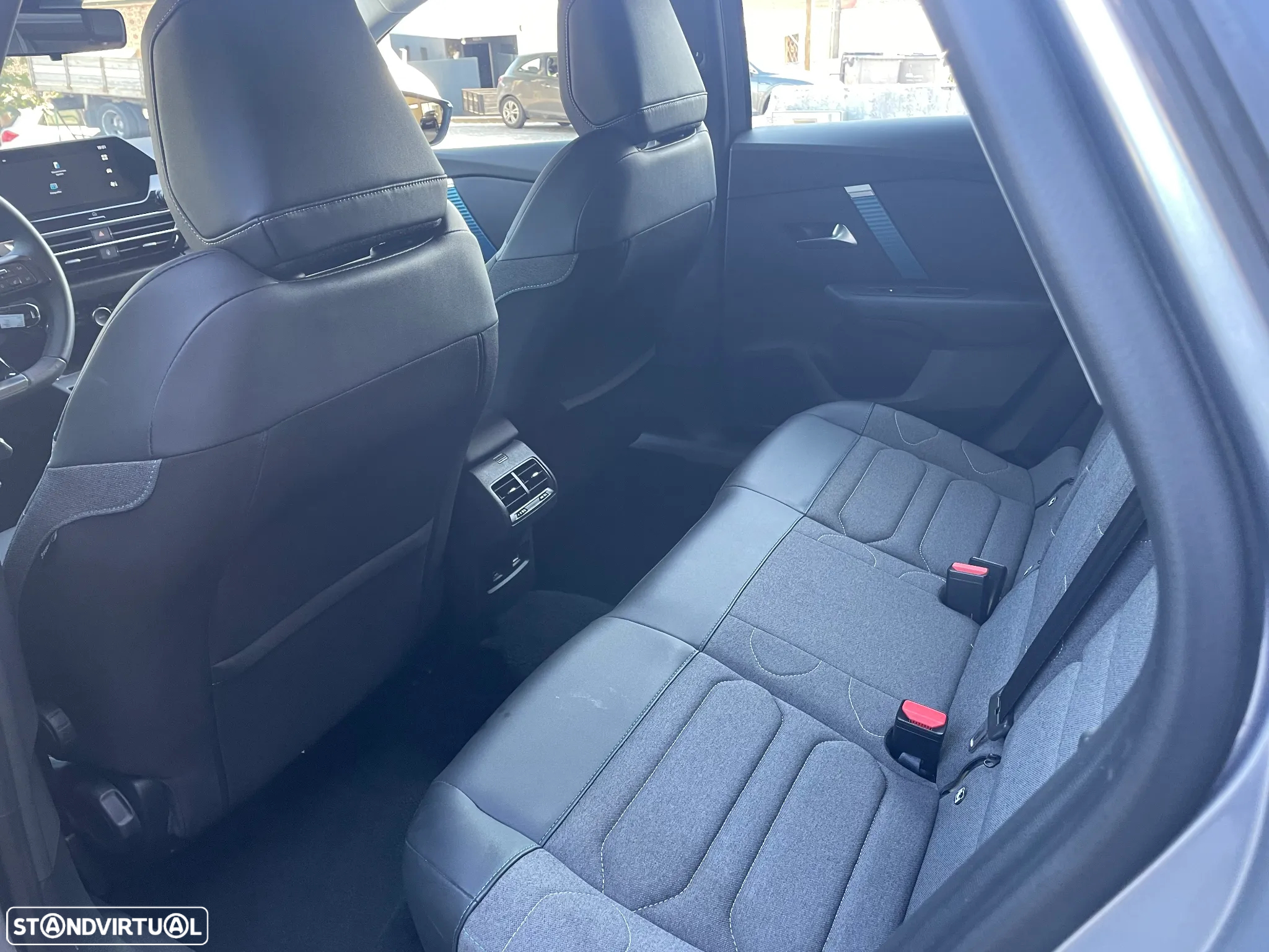 Citroën e-C4 50 kWh Feel Pack - 26