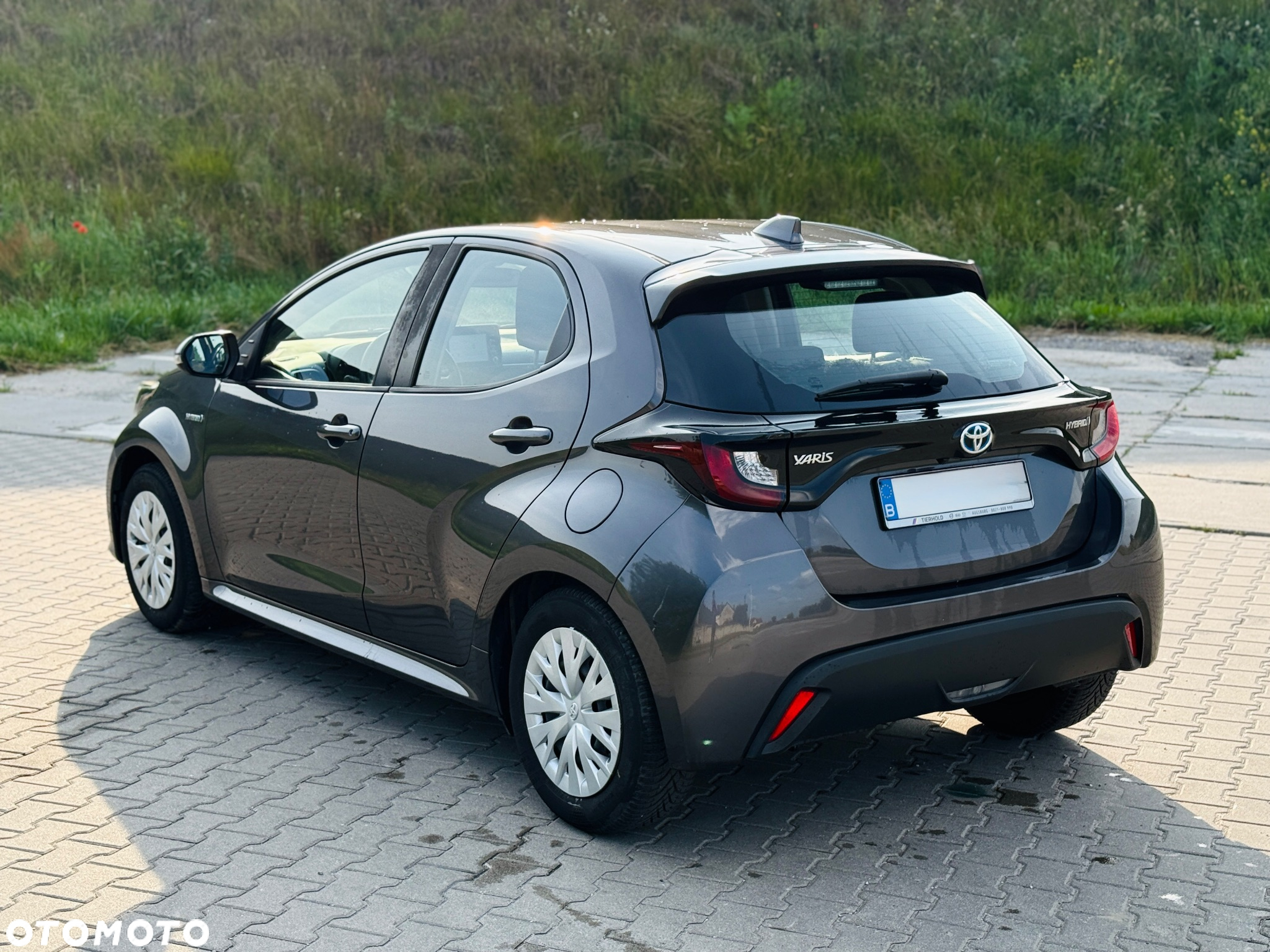 Toyota Yaris Hybrid 1.5 Comfort - 5