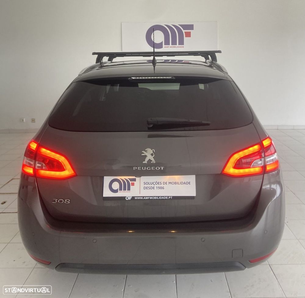 Peugeot 308 SW 1.5 BlueHDi Style EAT8 - 5