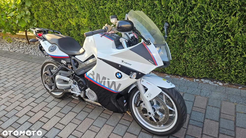 BMW F - 5