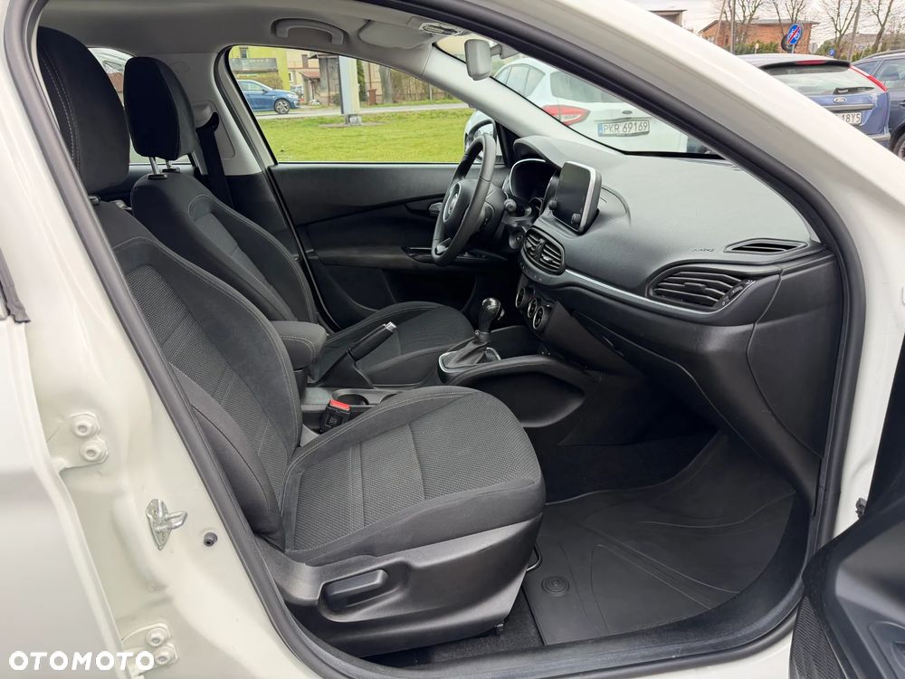 Fiat Tipo 1.6 MultiJet DCT Lounge - 13