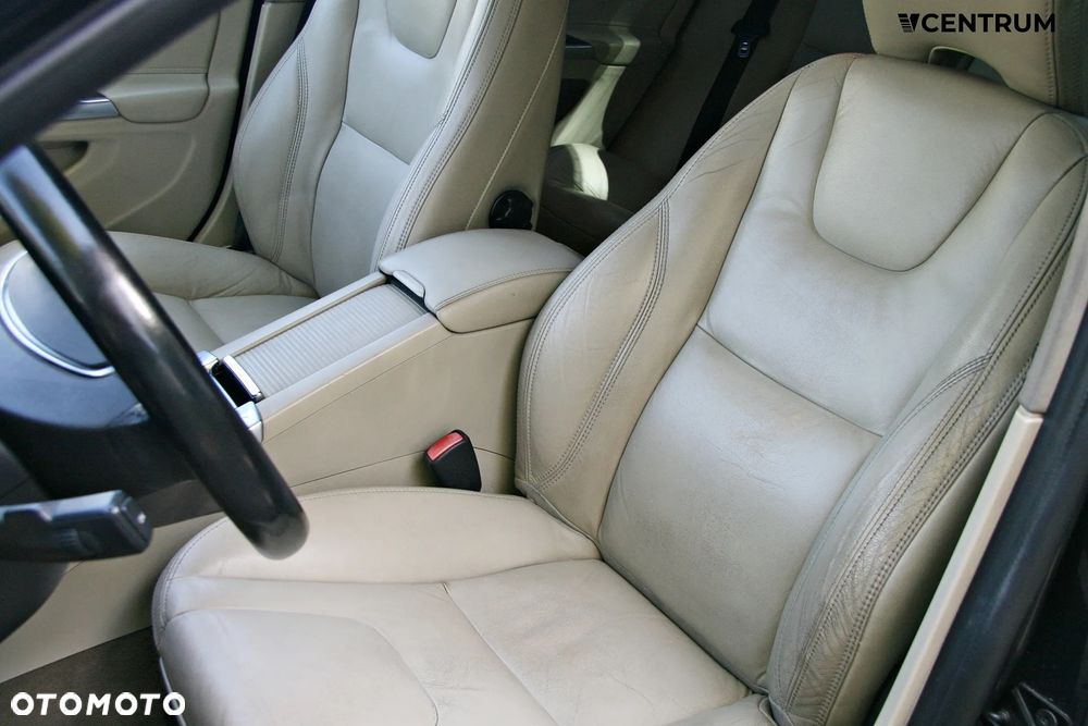 Volvo S60 D3 Summum - 9