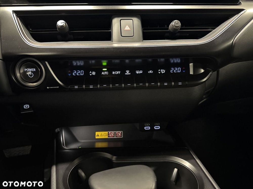 Lexus UX 250h GPF F Sport Design 2WD - 22