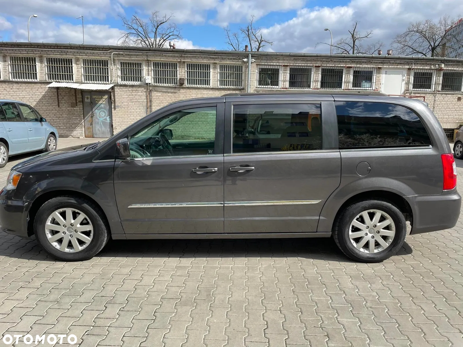 Chrysler Town & Country 3.6 Touring - 4