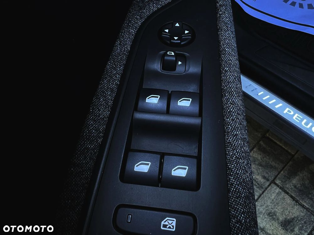 Peugeot 3008 BlueHDi 120 Stop & Start Active - 24