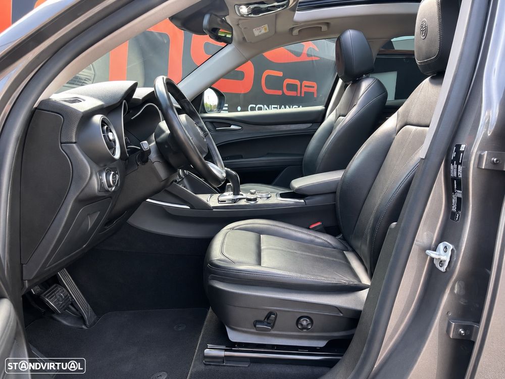 Alfa Romeo Stelvio 2.2 16V AT8 Super - 10