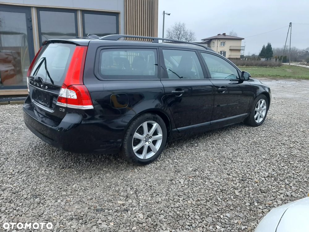 Volvo V70 D3 Summum - 2