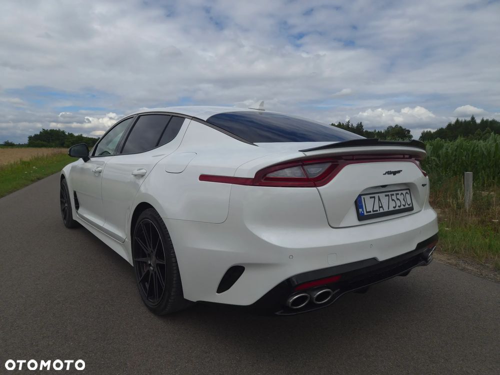 Kia Stinger 3.3 T-GDI AWD GT - 8