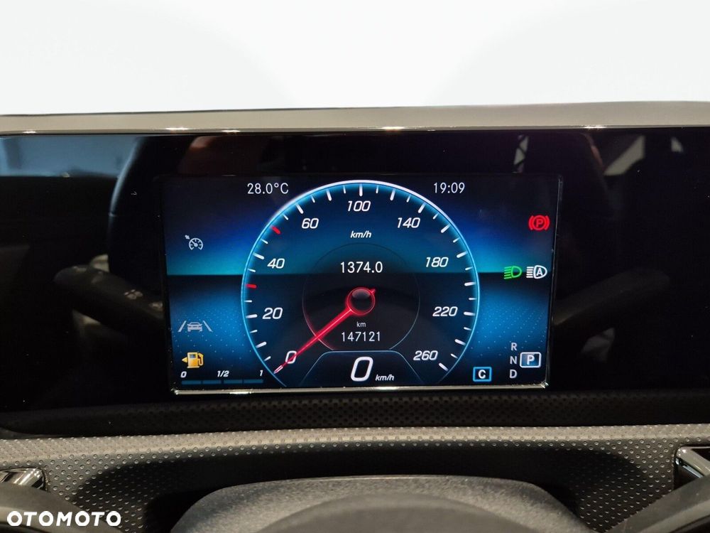 Mercedes-Benz CLA - 19