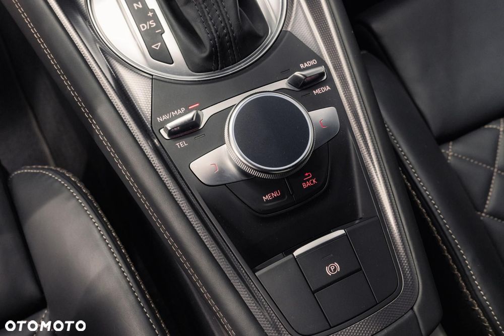 Audi TT Coupé - 30