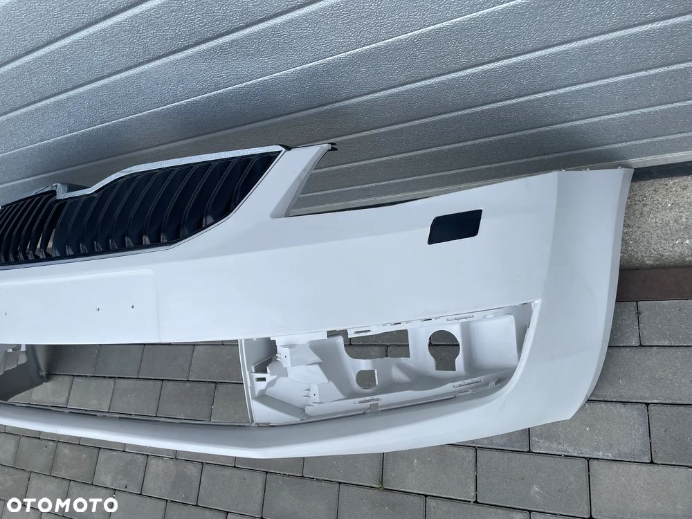 ZDERZAK PRZEDNI SKODA OCTAVIA III  2012-2017 - NOWY SPRYSKI - 2