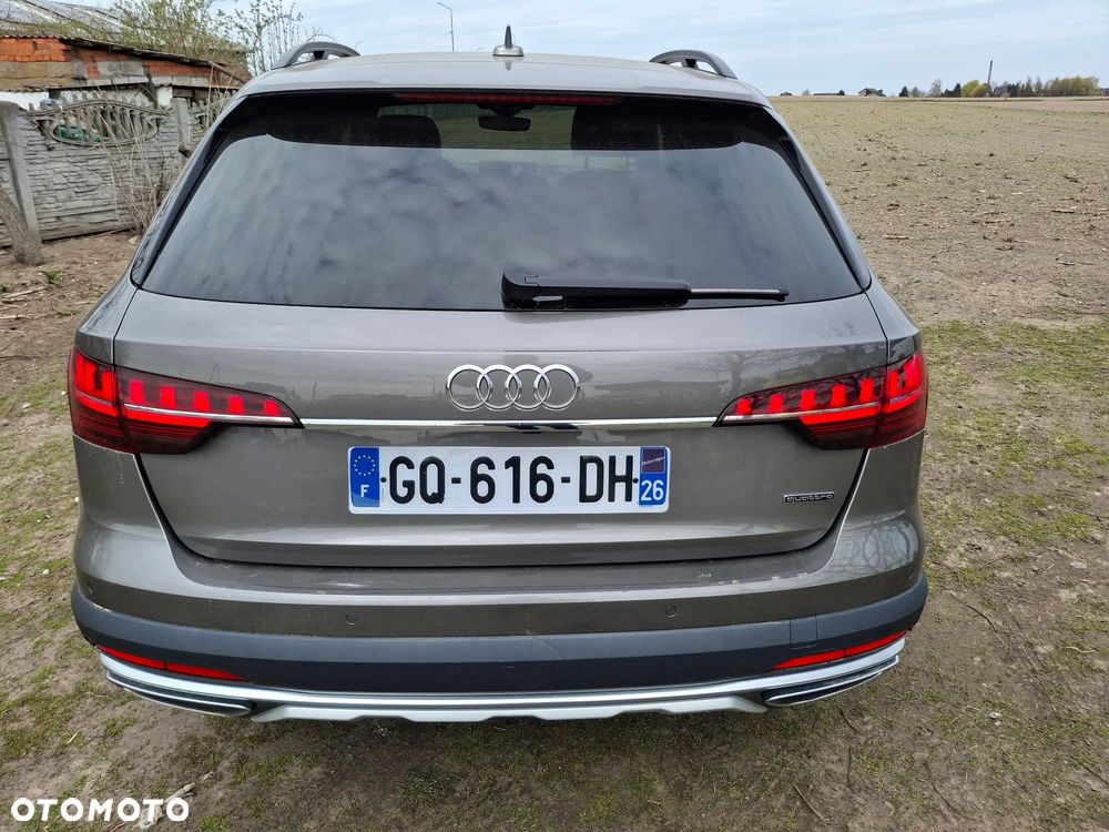 Audi A4 Allroad - 2