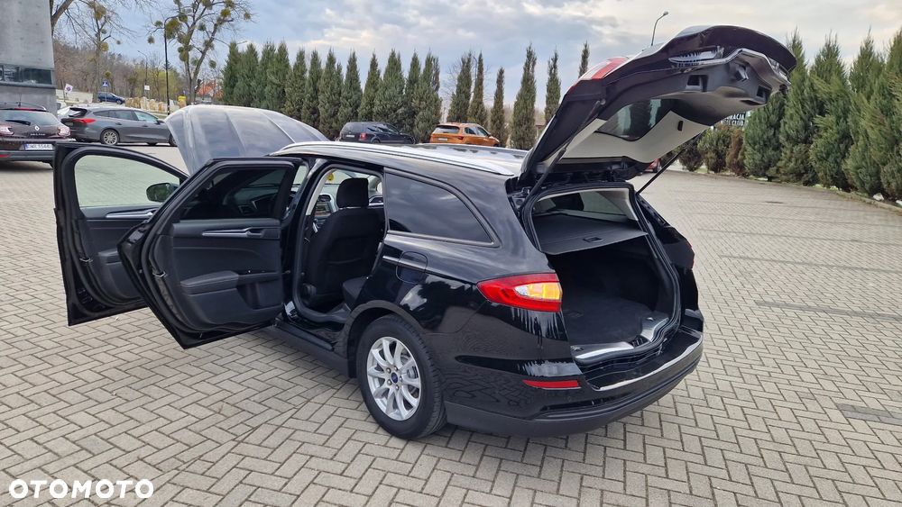 Ford Mondeo 2.0 TDCi STart-Stopp Titanium - 11