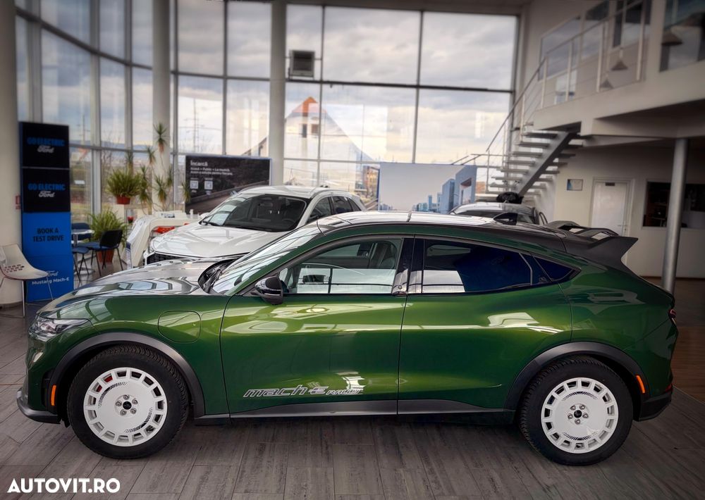 Ford Mustang Mach-E AWD GT RALLY - 4