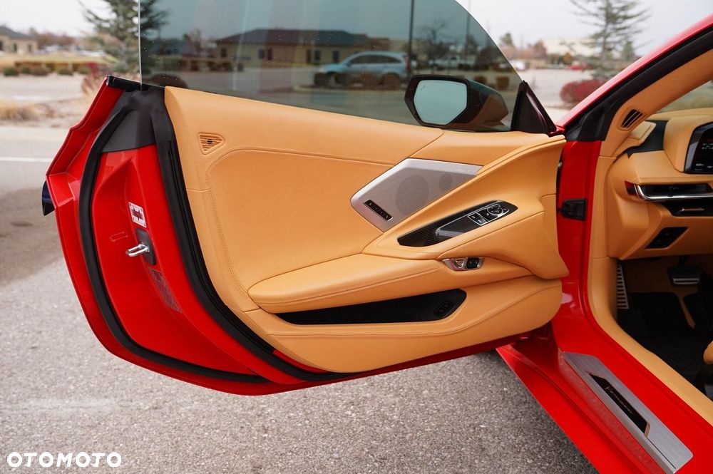 Chevrolet Corvette Stingray 3LT 6.2 V8 Automatik - 15