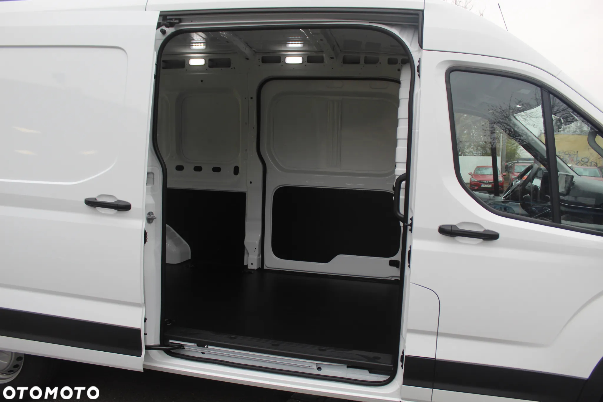 Maxus Deliver 9 - 19