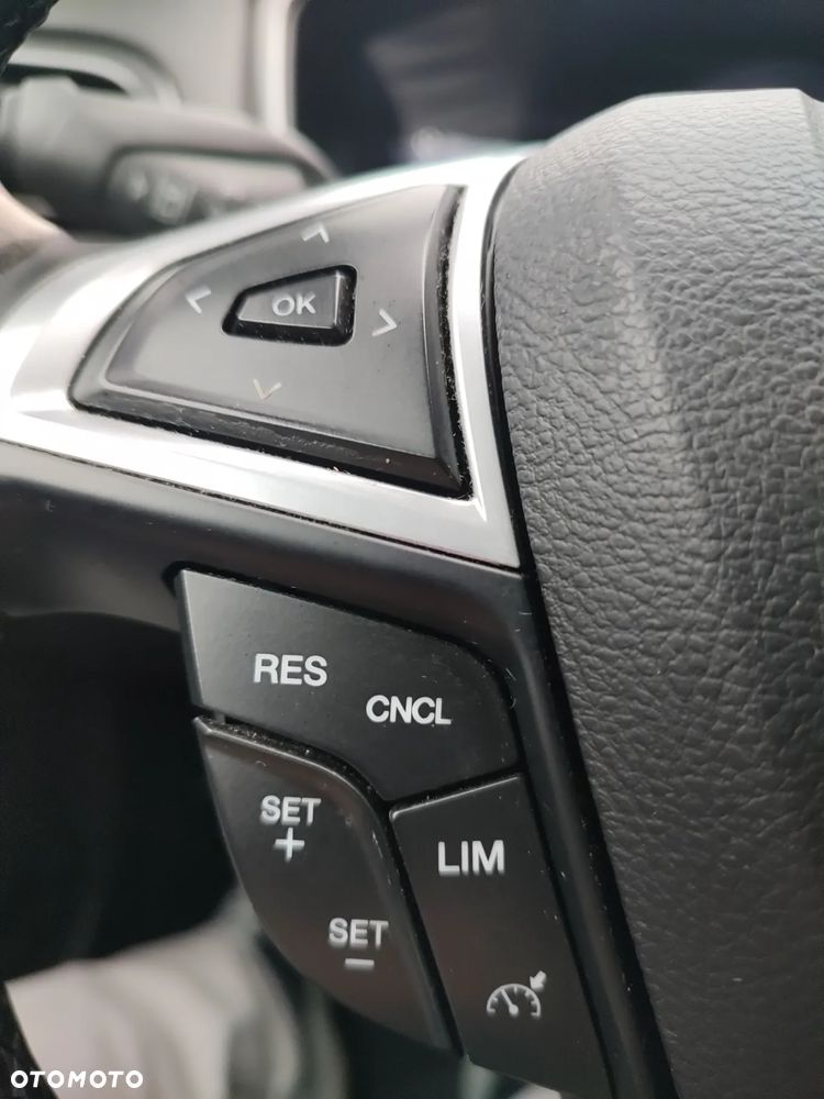 Ford Mondeo 2.0 Hybrid Trend - 28