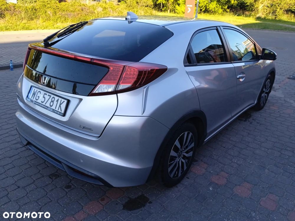 Honda Civic 1.6 i-DTEC Style Edition - 4