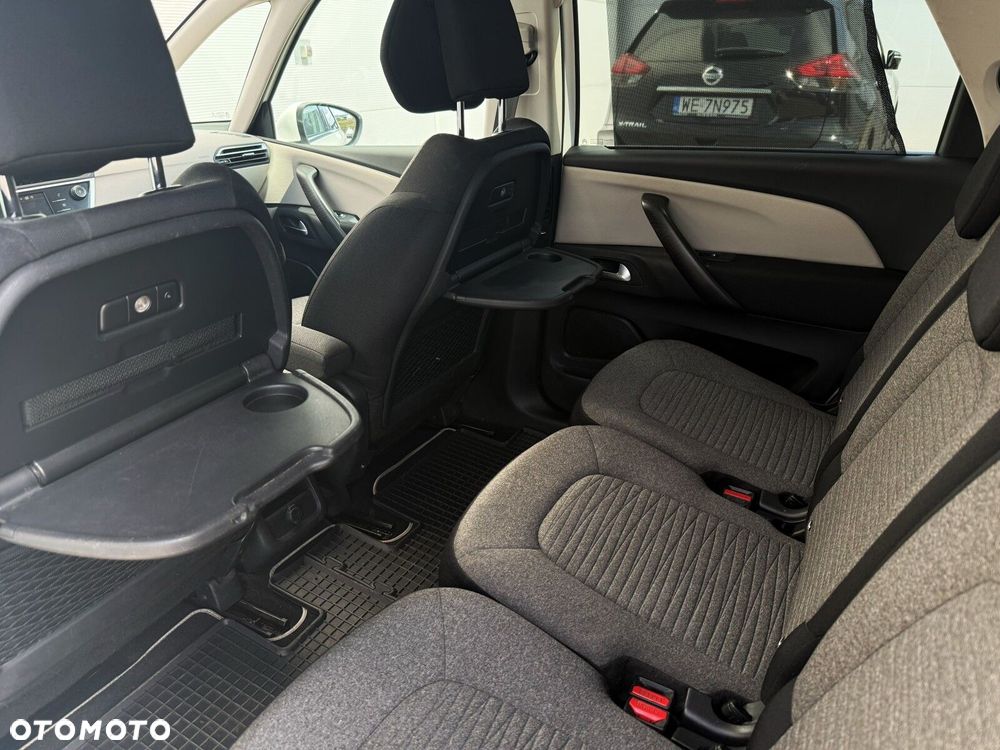 Citroën C4 Picasso 1.2 PureTech Shine S&S - 28