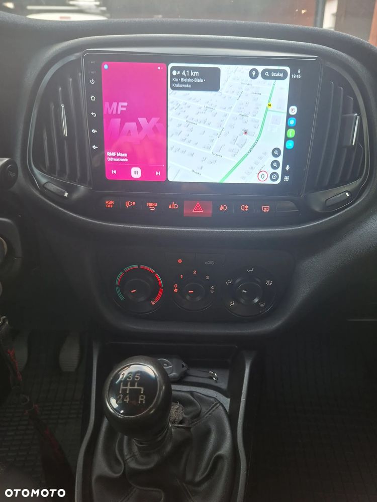 Fiat Doblo 1.4 16V Dynamic - 15
