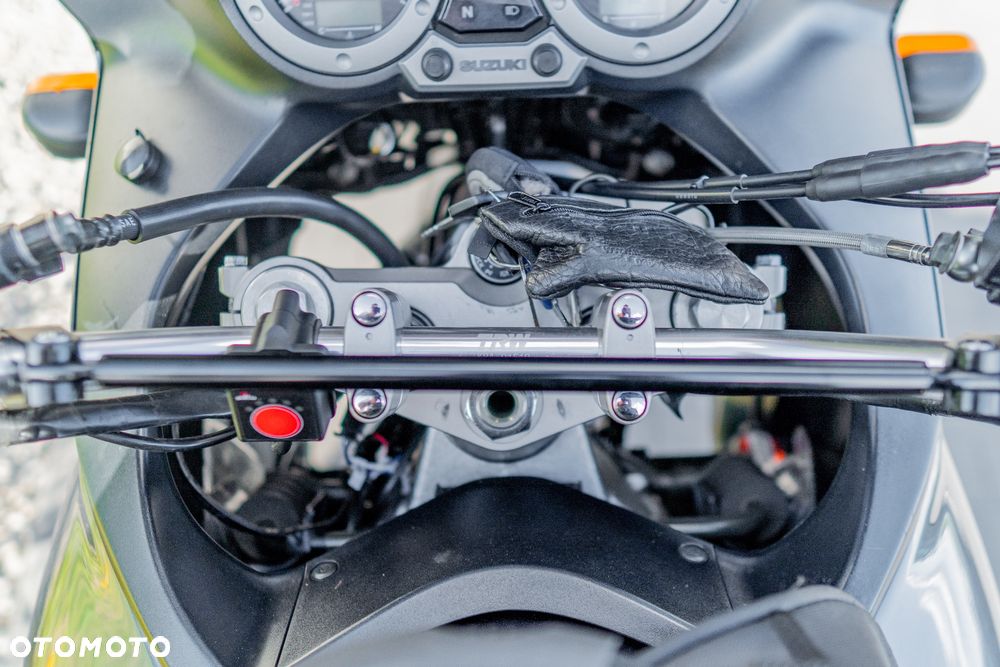 Suzuki V-STROM - 22