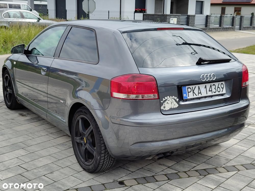 Audi A3 3-drzwiowe 2.0 TDI Ambition - 12