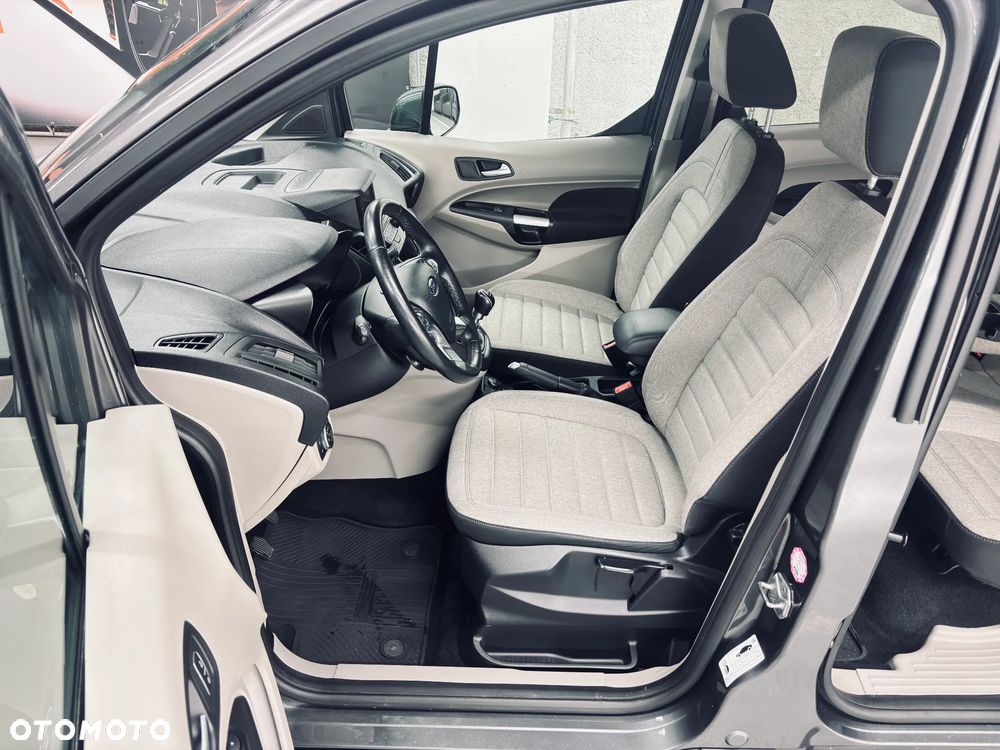 Ford Tourneo Connect 1.5 TDCi Titanium - 14