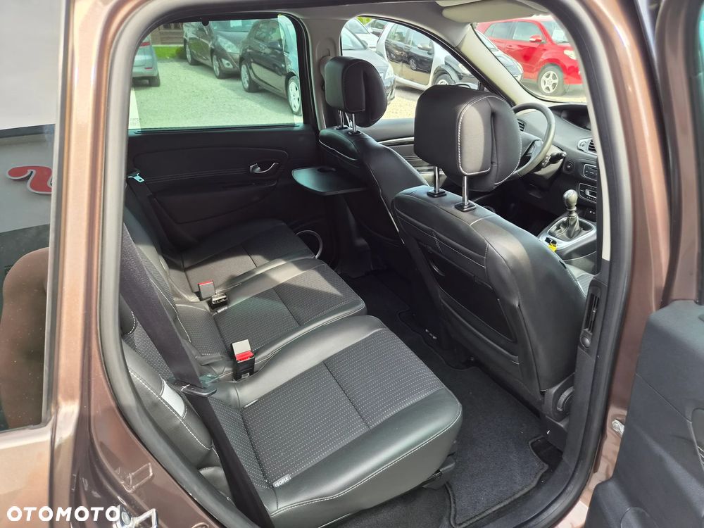 Renault Grand Scenic - 20