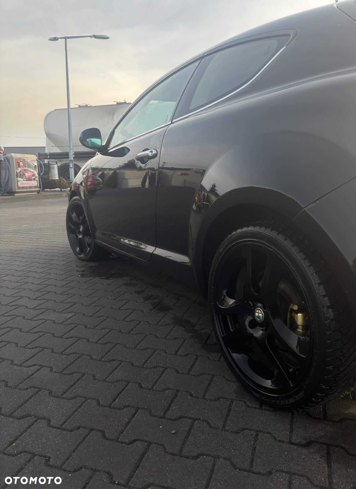 Alfa Romeo Mito - 8