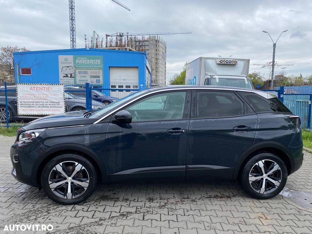 Peugeot 3008 1.2 PureTech Turbo S&S Allure - 6