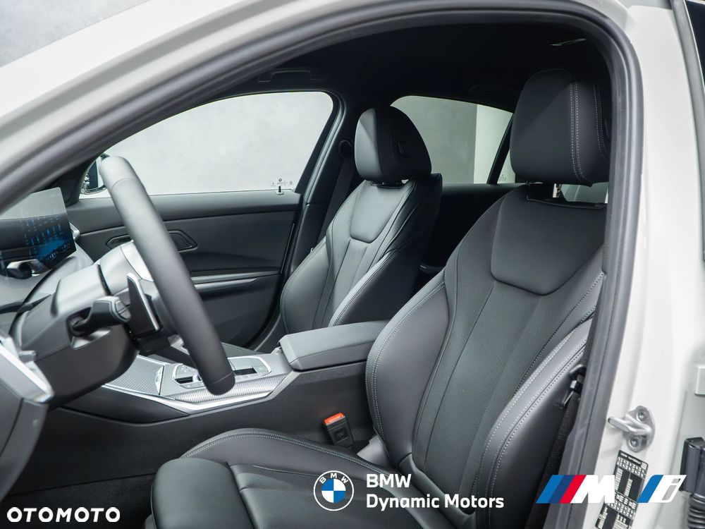 BMW Seria 3 318i - 15