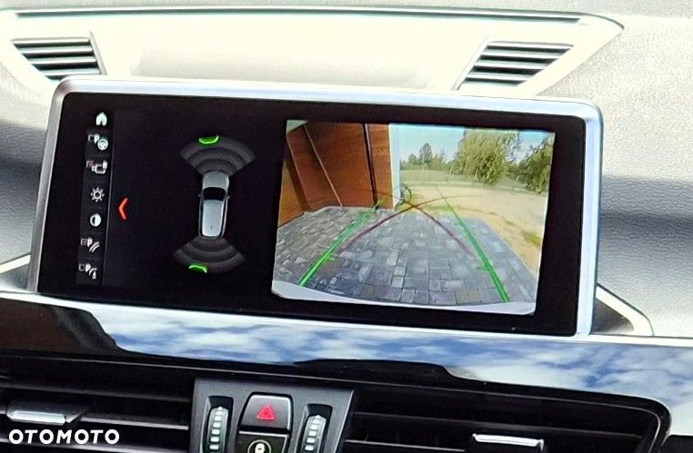 BMW X1 sDrive18d Advantage sport - 21