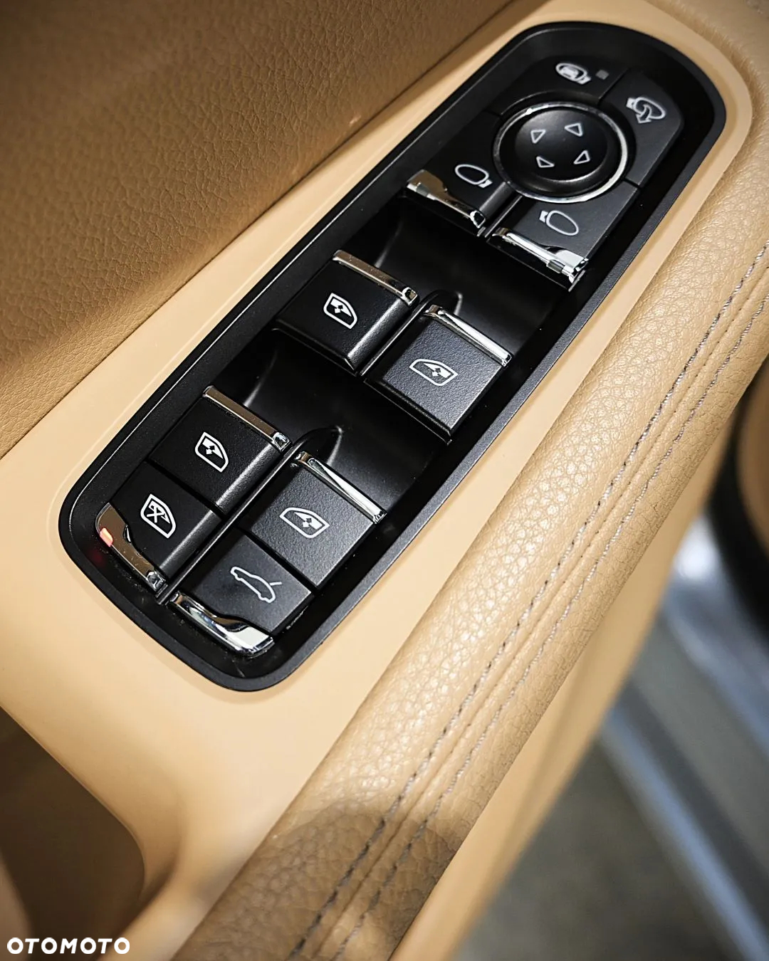 Porsche Macan Standard - 12
