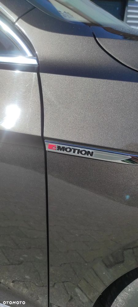 Volkswagen Passat - 6