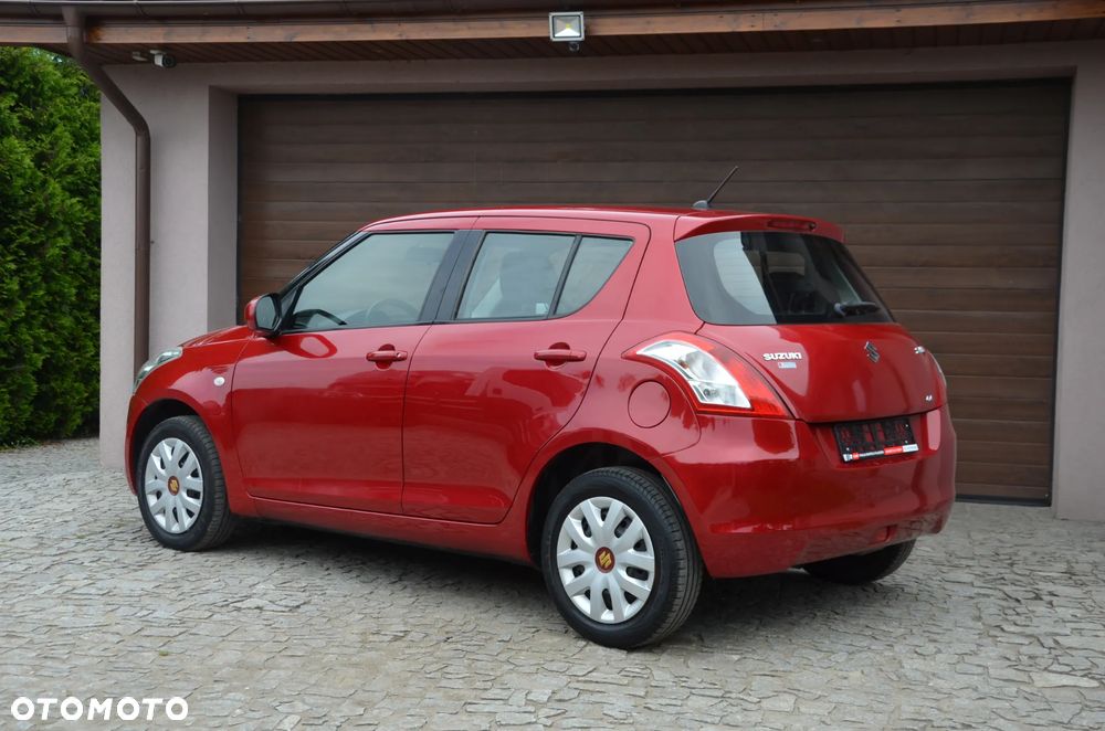 Suzuki Swift - 6