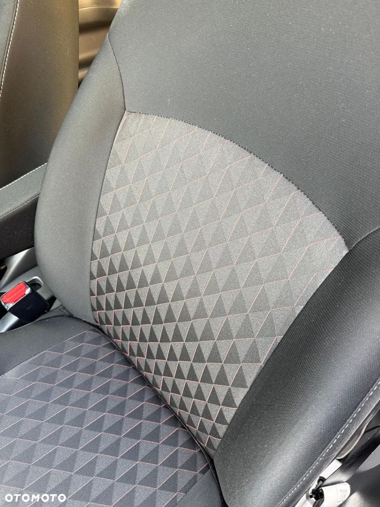 Mitsubishi Space Star 1.2 AS&G Invite CVT - 10