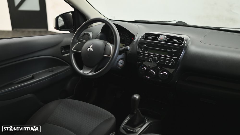 Mitsubishi Space Star - 37