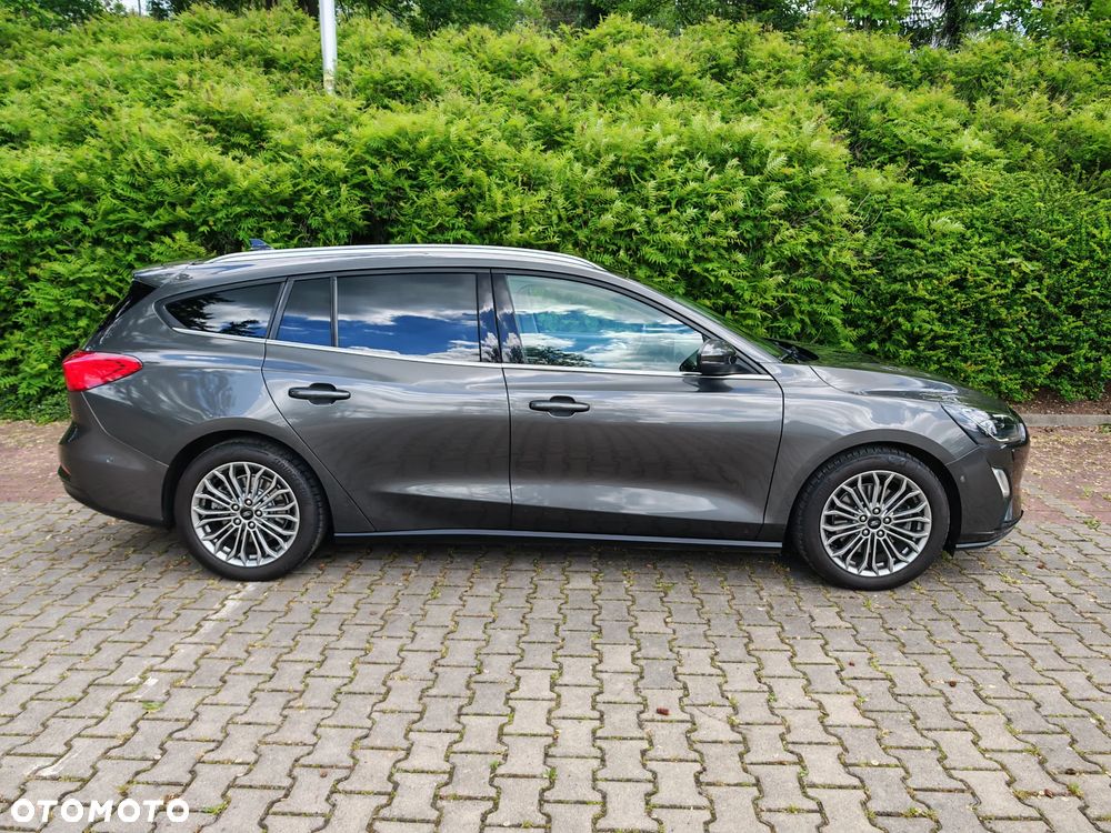 Ford Focus 1.5 EcoBoost Titanium - 9