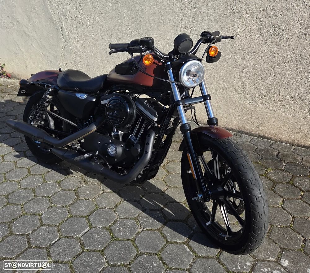 Harley-Davidson Sportster Iron 883 - 1