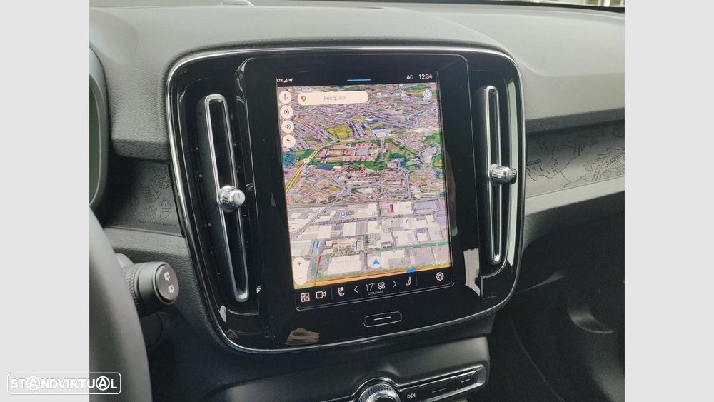 Volvo EX40 82 kWh Single Motor Extended Range Plus - 19