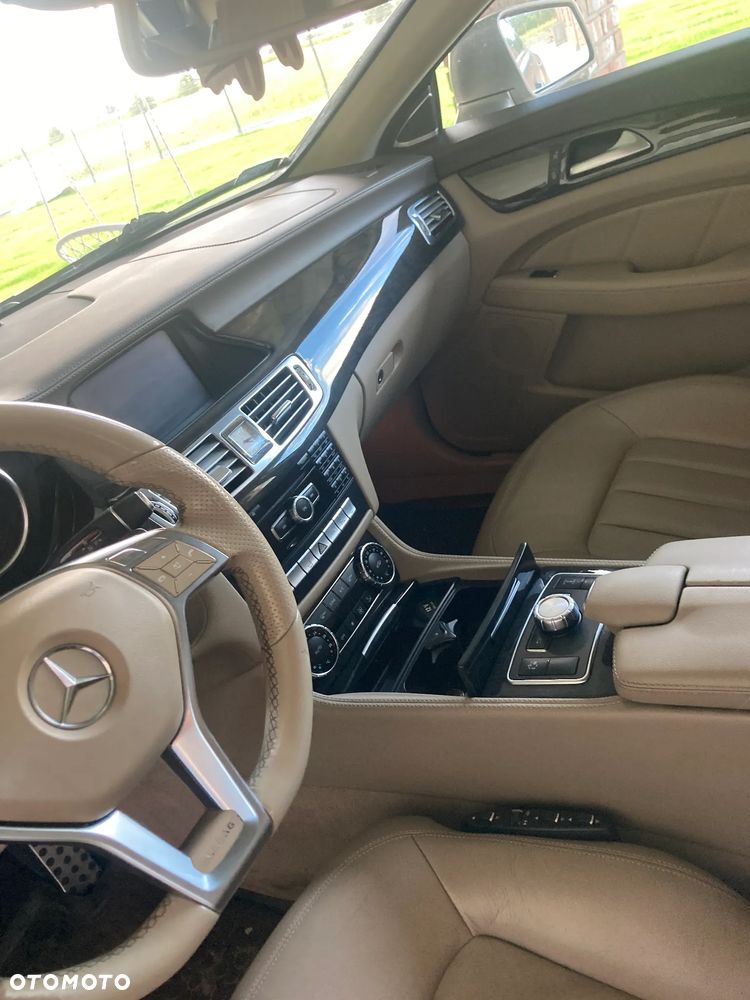 Mercedes-Benz CLS 350 CDI 4-Matic BlueEff - 5